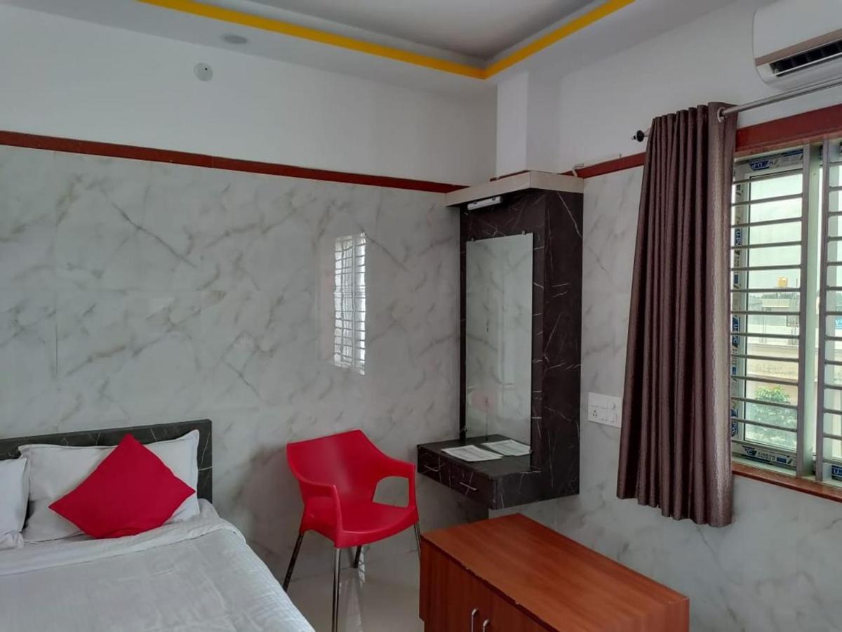 Guru Comforts Belur Belur  外观 照片